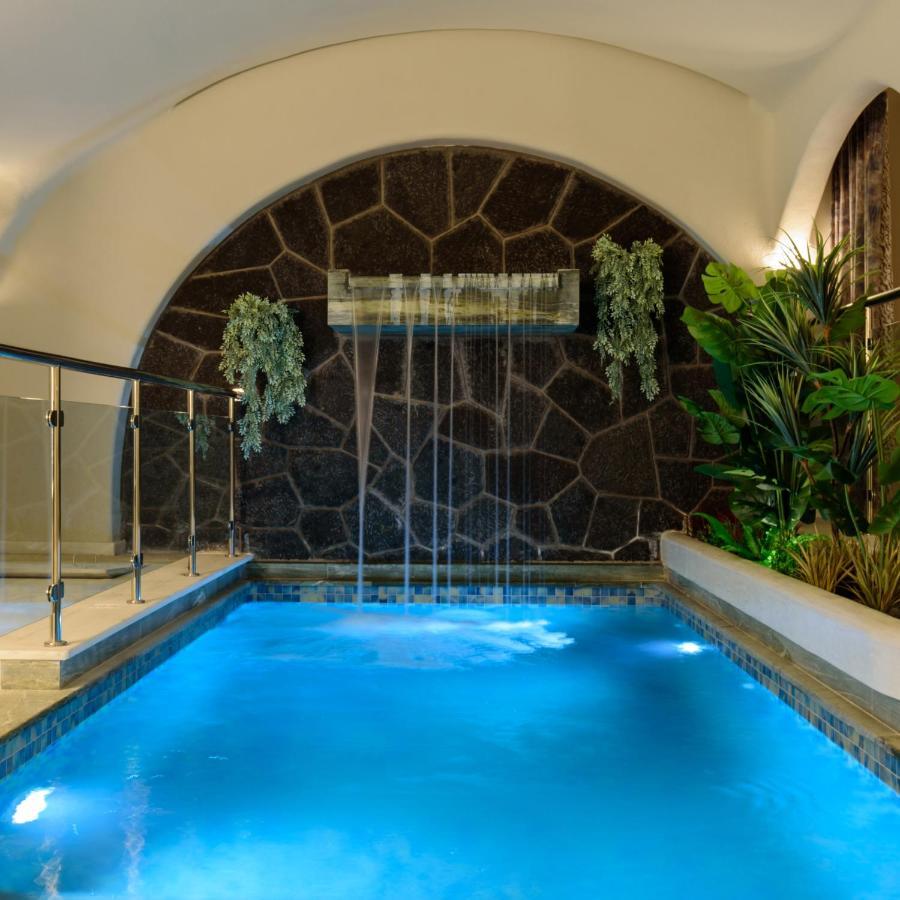 Acro Blue Luxury Villas Akrotírion Buitenkant foto